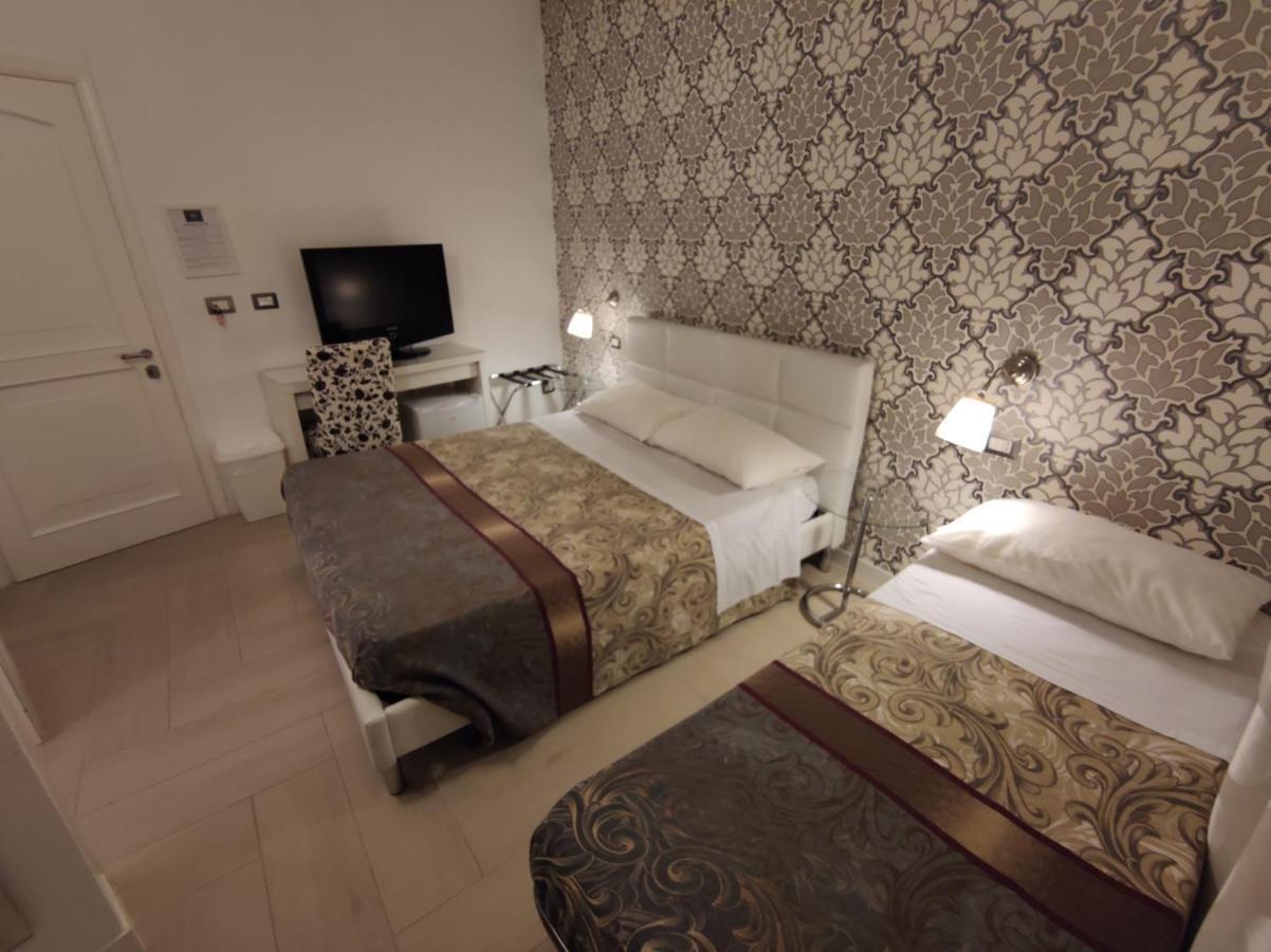 Sami Rooms: Theater District Retreat Near Ortigia Guest house Syracuse