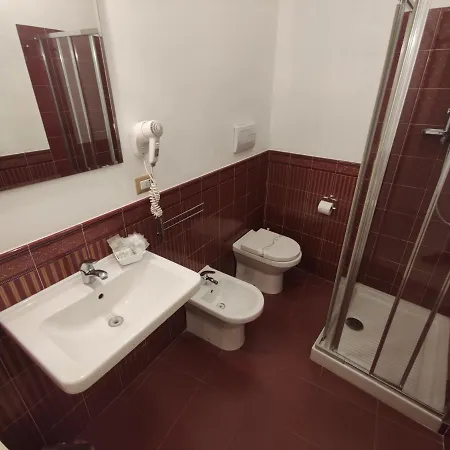 Sami Rooms - Teatro A 400 Mt - Ortigia A 1500 Mt - Syrakus Exterior foto