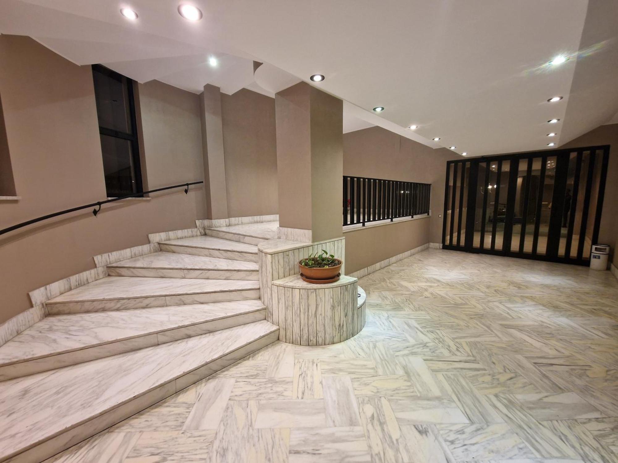 Sami Rooms: Theater District Retreat Near Ortigia *